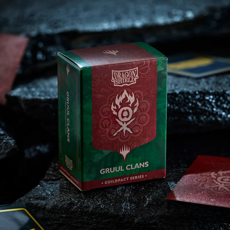 Dragon Shield: MTG Guildpact Gruul Clans Art Sleeves